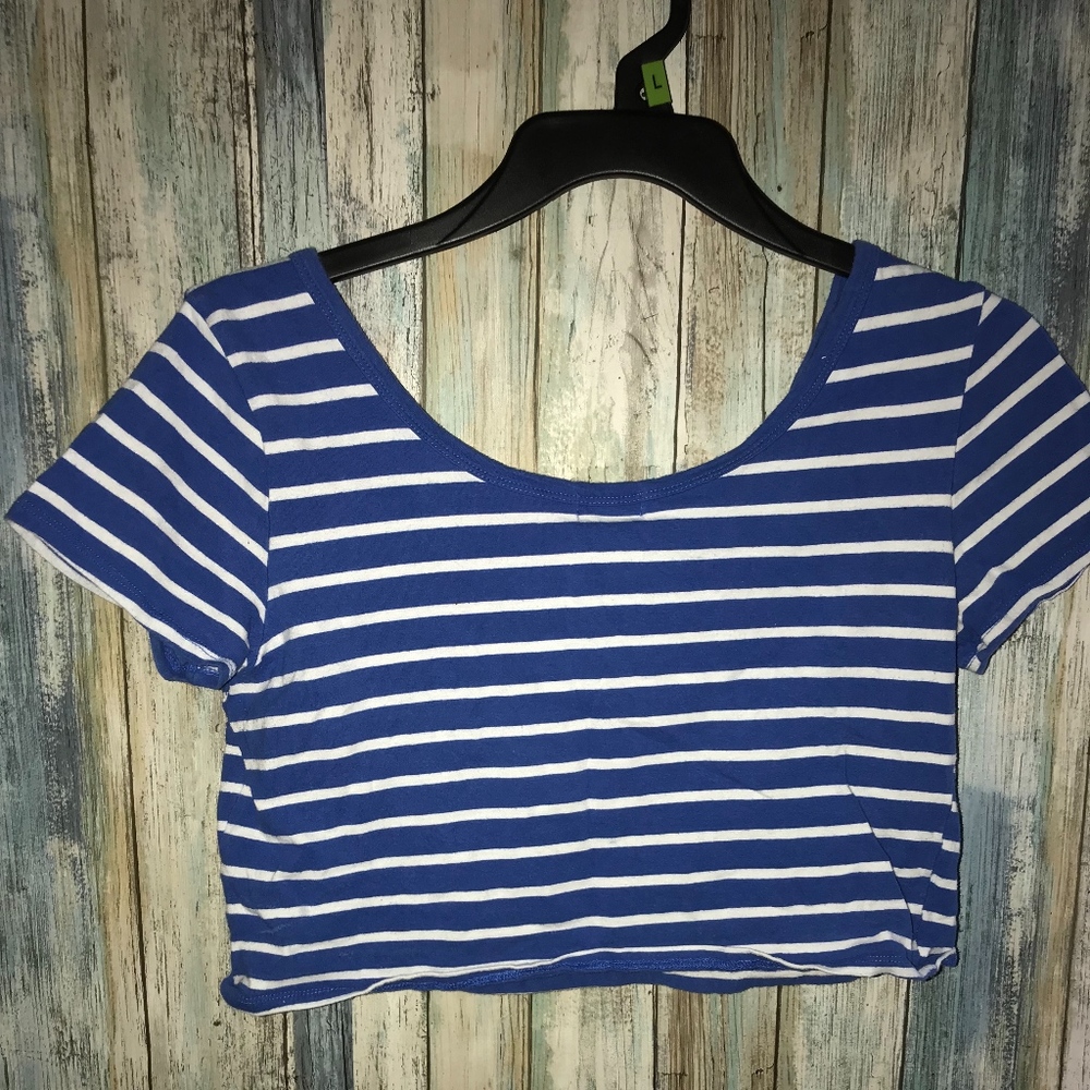 crop top